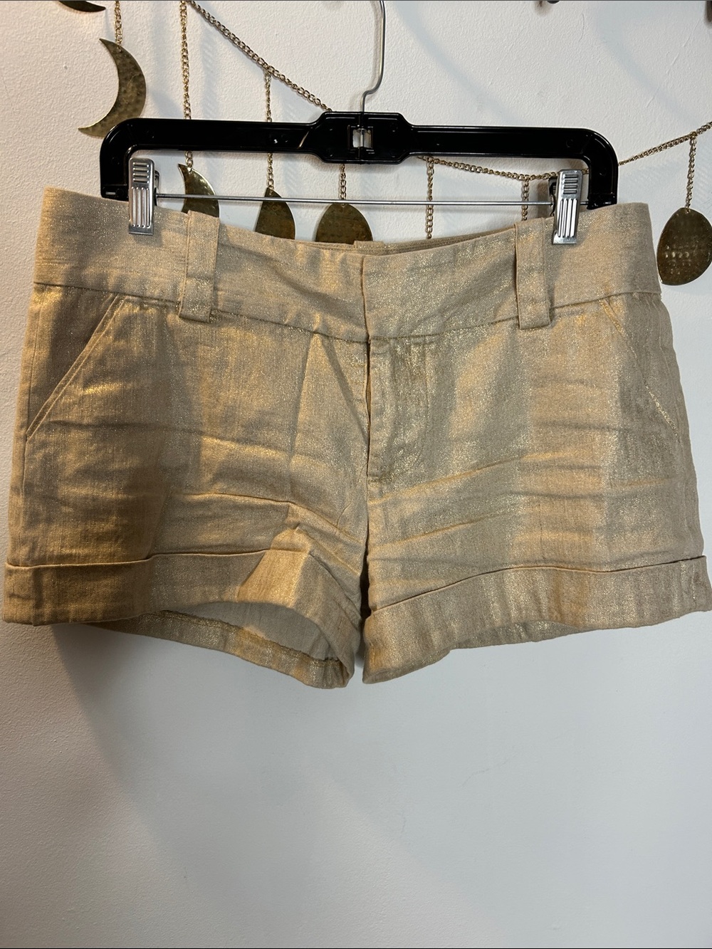 Alice + Olivia Metallic Gold Linen Blend Shorts - Picture 2 of 6